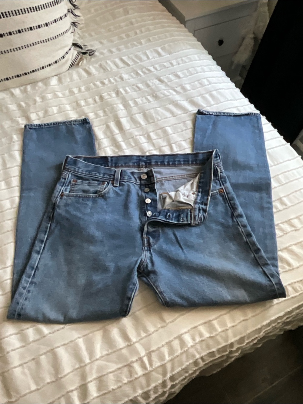 Levi's Straight Leg Men's Jeans in Light Blue Denim